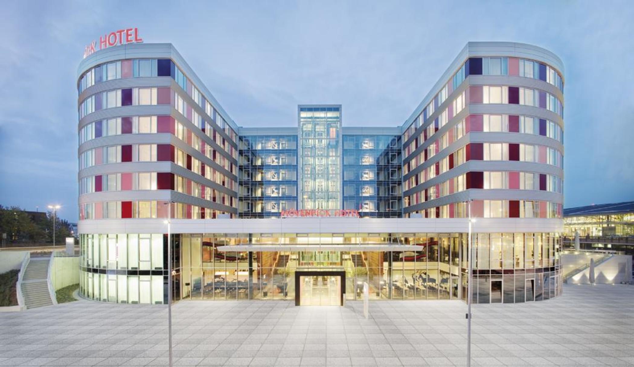 Movenpick Hotel Stuttgart Airport Exterior photo